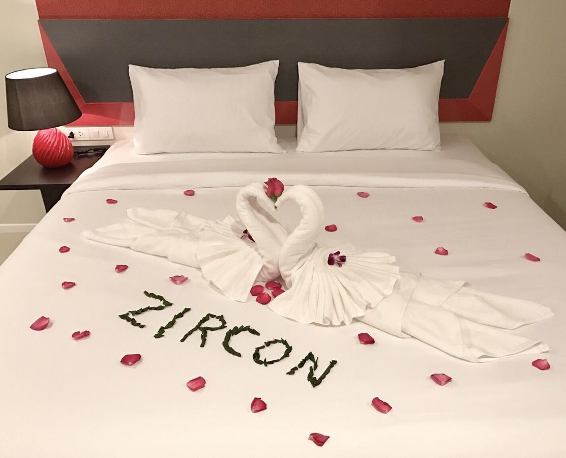 Zircon Hotel Бангкок Екстер'єр фото